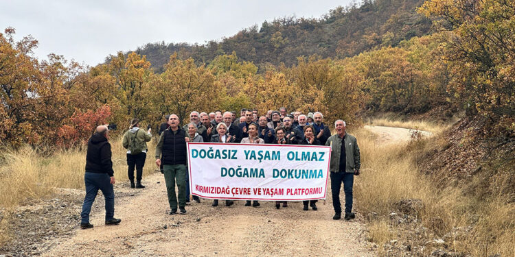 Tunceli’de köylülerden 'Katı Atık Bertaraf Tesisi' protestosu