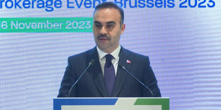 Türkiye AB'deki endüstriyel değer zincirlerinde önemli rol oynuyor