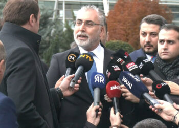 Vedat Işıkhan'dan asgari ücret açıklaması