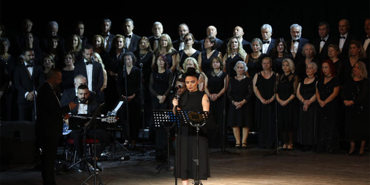 100 korist ile 10 Kasım’a özel konser