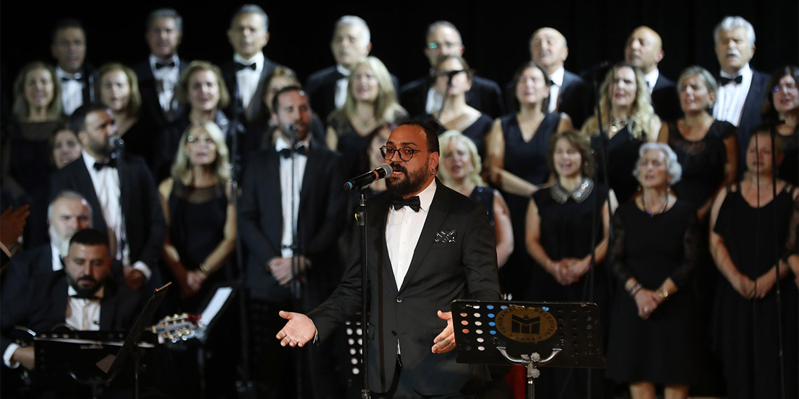 Ulu Önder Gazi Mustafa Kemal Atatürk vefatının 85’inci yılında Yenimahalle’de anıldı. 100 korist “10 Kasım Özel Konseri” ile Atatürk'ü yad etti.