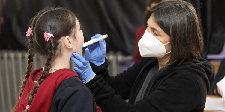 Öğrencilere ağız ve diş sağlığı taraması yapıldı