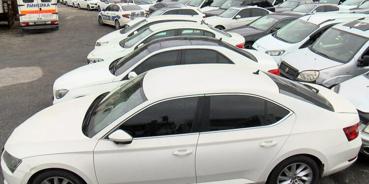 Yedieminlerdeki hacizli araç satışlarında e-ihale uyarısı