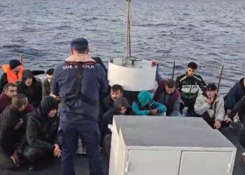 Yunan unsurlarının geri ittiği 66 kaçak göçmen kurtarıldı