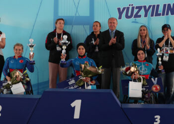 Yüzyılın Koşusu'nda 'engeller' aşıldı