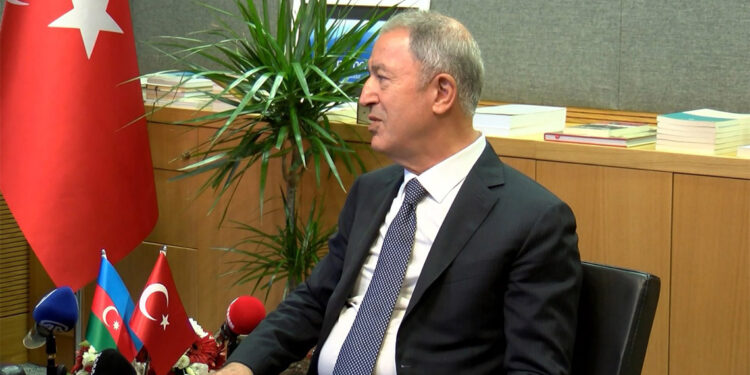 Hulusi Akar İsveç'in Ankara Büyükelçisi Malena Mard'ı kabul etti