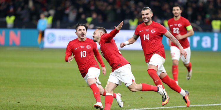 Almanya Millli Takımı Teknik Direktörü Julian Nagelsmann, "Ataklarda son hamleleri yapamadık. Daha iyi oynayabilirdik. Takımla alakalı değil. Bireysel performanslarda istek yoktu" dedi.