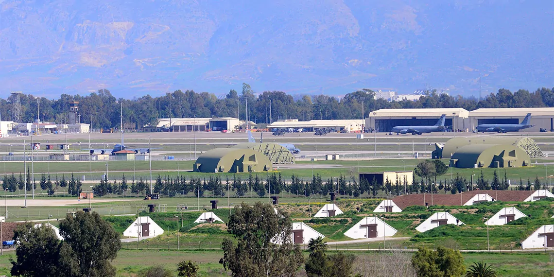 Abd'nin bombardıman uçakları i̇ncirlik hava üssü'ne geldi