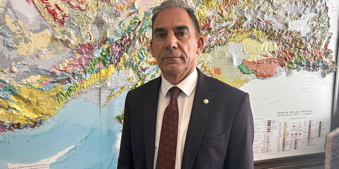 Ankara Üniversitesi Mühendislik Fakültesi Dekanı Prof. Dr. Yusuf Kağan Kadıoğlu, 'Antakya'da Habib-i Neccar ve Amanos etekleri dışında yapılaşma olmamalı' dedi.