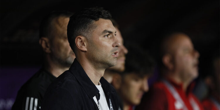 Bailly'yi yakışıksız hareketi nedeniyle oyundan aldım