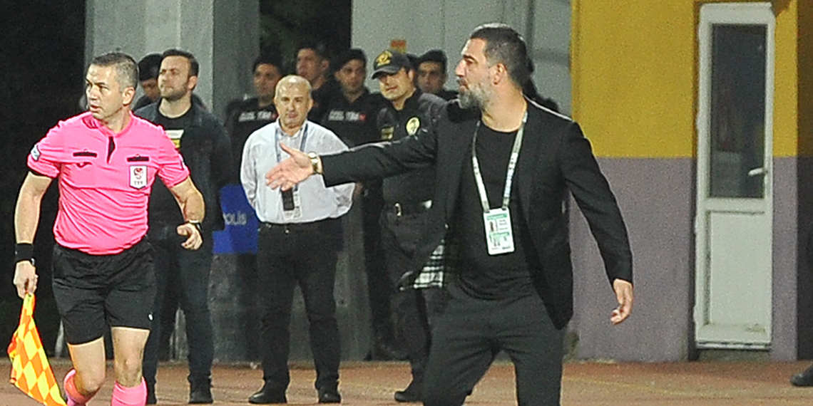 Arda Turan akreditasyon cezalarıyla tarihe geçti