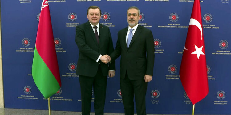 Hakan Fidan, Belarus Dışişleri Bakanı ile görüştü