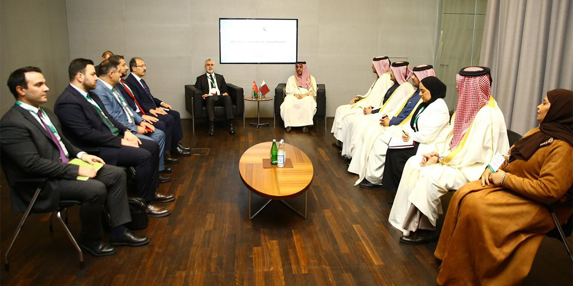 Vedat Işıkhan Azerbaycan'da resmi temaslarda bulundu