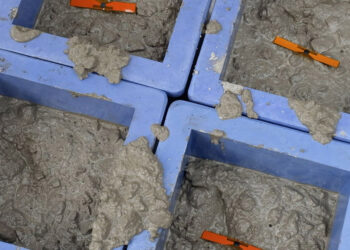Çipli beton numunesi alarak 405 bin binayı denetledik