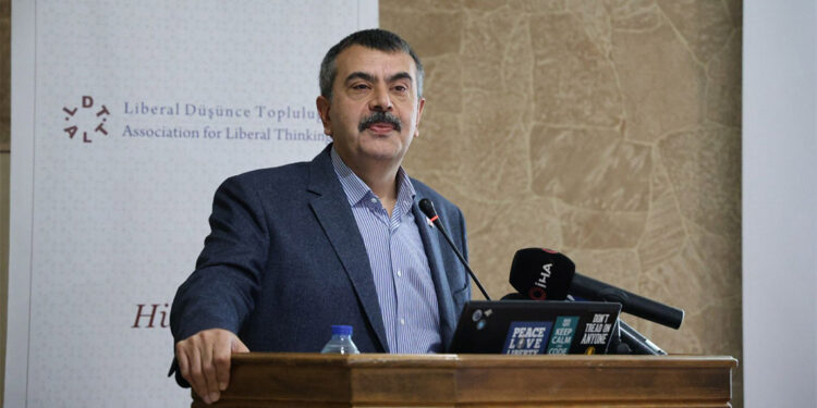 Bakan Tekin, 2023 Liberal Düşünce Kongresi'ne katıldı