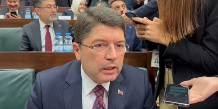 Kadına yönelik şiddet kırmızı çizgimizdir