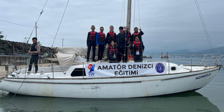 17 bin 672 kişi amatör denizci eğitimlerine katıldı