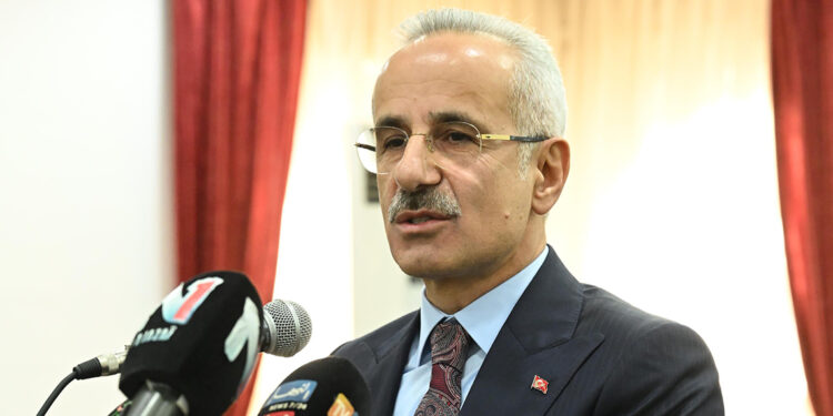 Zengezur Koridoru için Azerbaycan ile çalışıyoruz