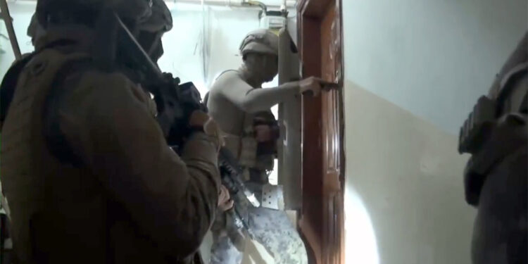 Narkogüç-37 Operasyonu'nda 156 sokak satıcısı yakalandı