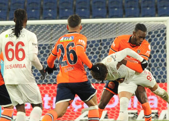 Başakşehir Pendikspor'u 4-1 mağlup etti