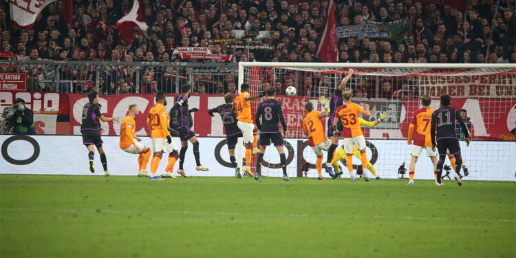 Galatasaray Bayern Münih'e 2-1 yenildi