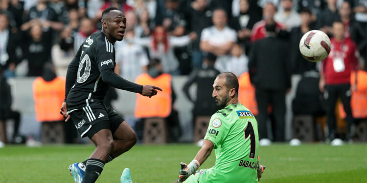 Beşiktaş Başakşehir’i 1-0 mağlup etti