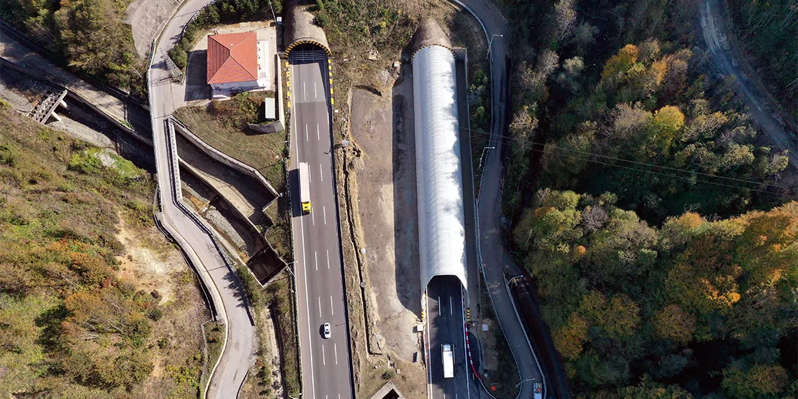 Bolu dağı tüneli 90 metre uzatıldı; trafik normale döndü