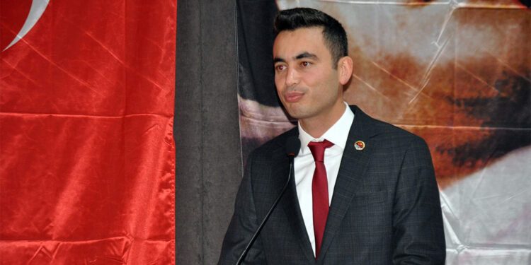 CHP Karaman İl Başkanı Özgür Özel'i destekleyecek