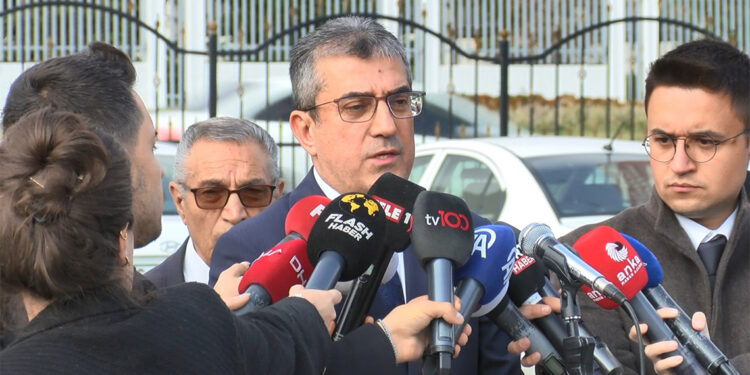 CHP, 5 bin TL ikramiye düzenlemesini AYM'ye taşıdı