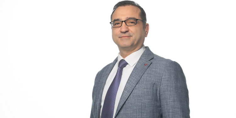 Çipli kimlik kartları ile parmak izi kimlik doğrulama işlemleri hız kazandı