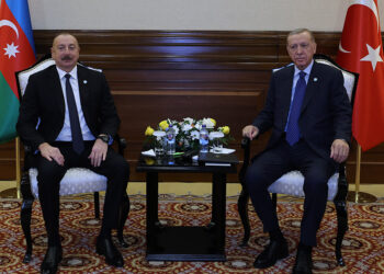 Erdoğan Azerbaycan Cumhurbaşkanı İlham Aliyev ile bir araya geldi