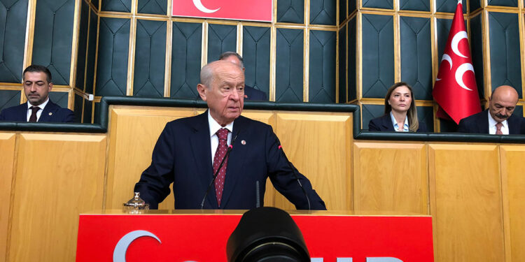 demirtaş'a selam göndermek, PKK'yı selamlamaktır