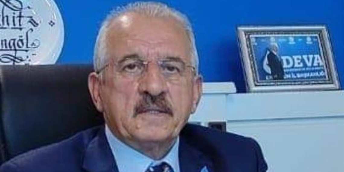 DEVA Partisi Erzurum İl Başkanı Vahit Bingöl, Horasan ilçe teşkilatından istifa ederek AK Parti'ye geçen üye sayısının 800 değil, 71 olduğunu söyledi.