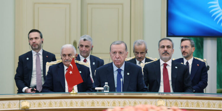 Gazze'de 28 gündür insanlığa karşı suç işlenmekte