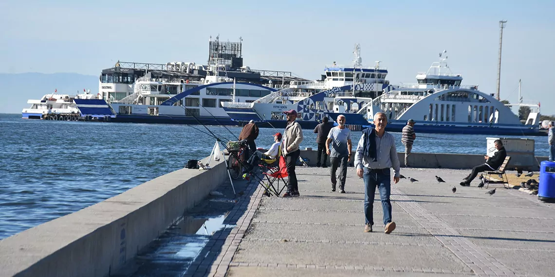 İzmir'de fırtına kabarmaları yaşam alanlarını etkileyecek