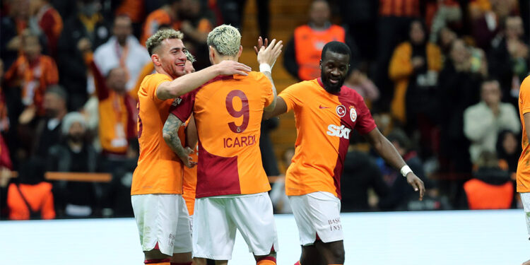 Yoğun bir fikstüre 3 puanla girdiğimiz için mutluyuz