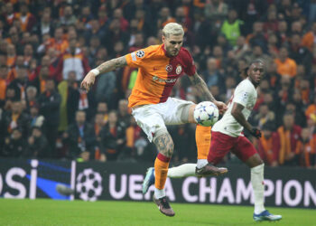 Galatasaray-Manchester United 3-3 berabere kaldı