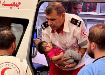 Gazze'de bir küçük bebek