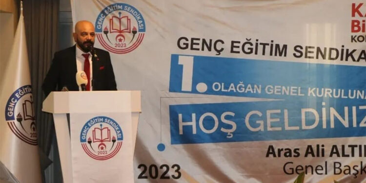 Genç Eğitim Sendikası'nın 1. Olağan Genel Kurulu yapıldı