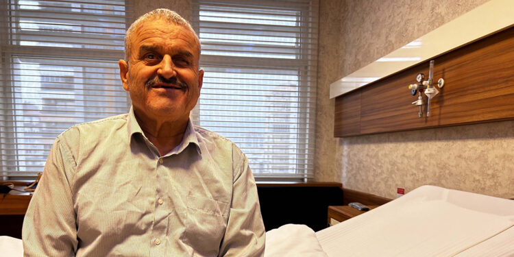 Kadavradan karaciğer nakli ile hayata tutundu