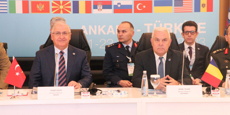 Güneydoğu Avrupa Savunma Bakanları Toplantısı başladı