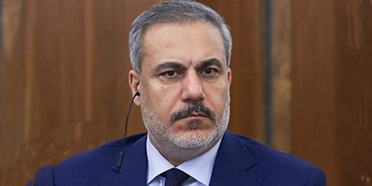 Hakan Fidan Mısırlı ve Ürdünlü mevkidaşları ile görüştü