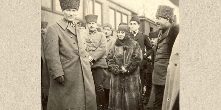 Halide Edip Adıvar tablosu Prag’da sergilendi