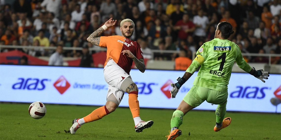 Süper Lig'in 12’inci haftasında Hatayspor Galatasaray'ı 2-1 yendi. Bu sonuçla Galatasaray, ligdeki ilk yenilgisini aldı.