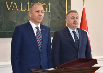 Ali Yerlikaya İzmir'de