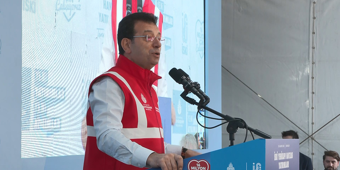 İBB Başkanı Ekrem İmamoğlu, Esenler'de İSKİ Yenikapı Havzası Yatırımlarının temel atma törenine katıldı. Basın mensuplarının sorularını yanıtlayan İmamoğlu: "Toplumun tabanında ittifak kurma konusunda çok iddialı birisiyim. Bu konudaki iddiamı da son ana kadar devam ettireceğim" dedi.