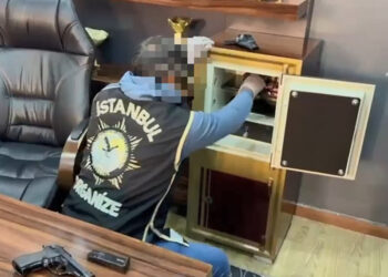 İstanbul'da tefecilik operasyonu: 11 gözaltı