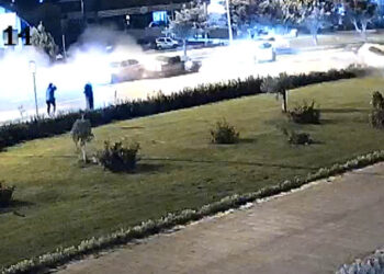 Kahramanmaraş'ta 3 aracın karıştığı kaza kamerada