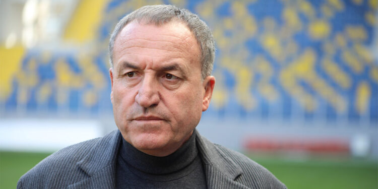 Beşiktaş taraftarlarını stadyumumuzda görmek istiyoruz