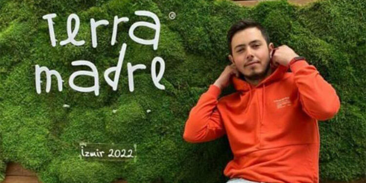 Totem direğine çarpan üniversiteli Batuhan öldü